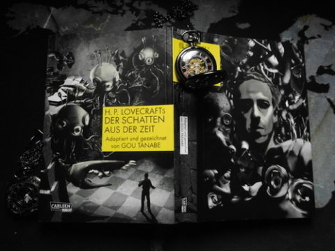 Coverbild der Carlsenausgabe von Gou Tanabes Lovecraft-Adaption "Der Schatten aus der Zeit"